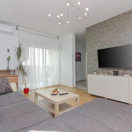 Apartman Uskok Zara Esterno foto